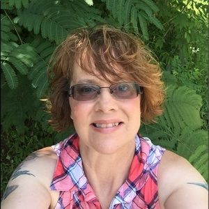 Meet your Posher, Yvonne